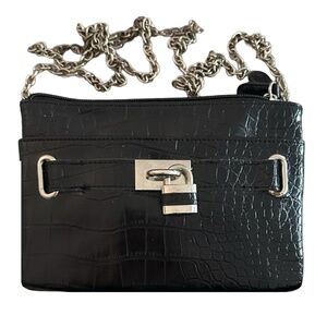 POPPIE JONES Black Faux Leather Crossbody Bag Purse  7.5”x 5.5” Croc Embossed
